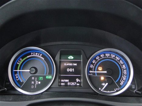 Toyota Auris Touring Sports - 1.8H Aspiration Navi/Cruise/Climate - 1