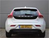 Volvo V40 - 2.0 D3 Aut. Summum, Navi, Leder, LMV 18´´, Xenon - 1 - Thumbnail