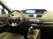 Renault Scénic - TCE 130PK Celsium Dealer onderhouden Navigatie | Parkeersonsoren achter | Climate c - 1 - Thumbnail