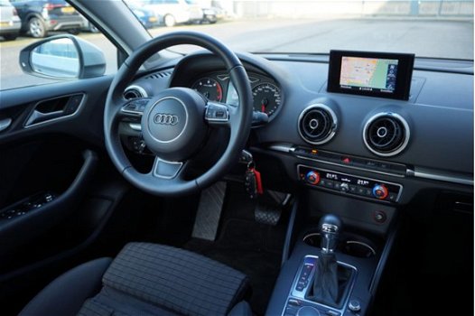 Audi A3 Limousine - 1.8 TFSI 180pk Ambition Pro Line Plus / Automaat / Xenon koplampen / Stoelverwar - 1