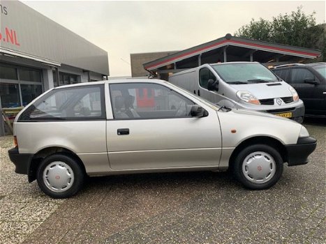 Suzuki Swift - 1.0 GL, 10.255km Uit Verzameling - 1