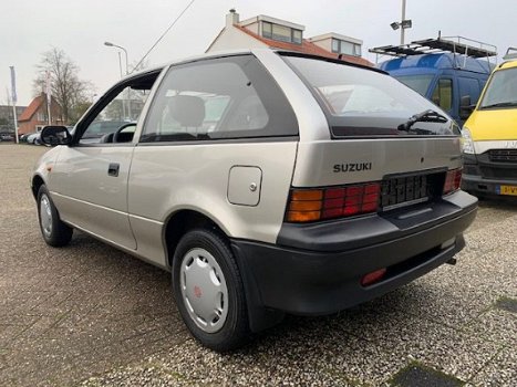 Suzuki Swift - 1.0 GL, 10.255km Uit Verzameling - 1