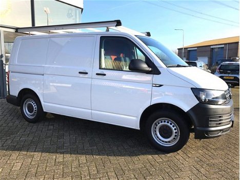 Volkswagen Transporter - 2.0 TDI L1H1 Economy, Imperiaal, trekhaak, betimmert, Dealeronderhouden - 1