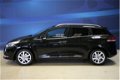 Renault Clio Estate - 0.9 TCe Limited - 1 - Thumbnail