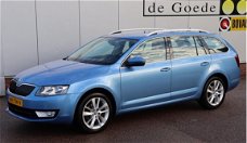 Skoda Octavia Combi - 1.6 TDI Greentech Edition Businessline org. NL-auto automaat navigatie