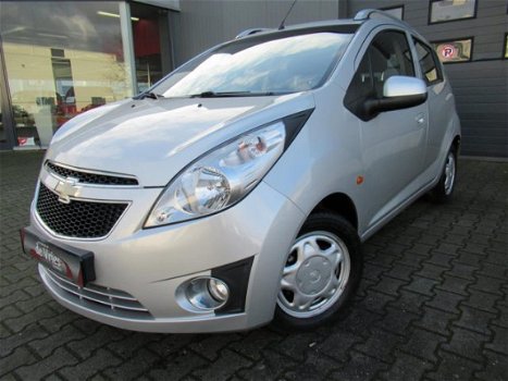 Chevrolet Spark - 1.2 16V LT / Elektr. Ramen / Airco / Dakrails - 1