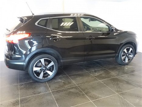 Nissan Qashqai - Dig-T 115 PK N-Vision Panoramadak | Climate control | Stoelverwarming | 360gr Camer - 1