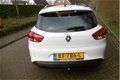 Renault Clio Estate - 1.5 dCi ECO Expression AIRCO NAVI TREKHAAK 2016 - 1 - Thumbnail