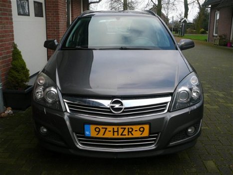 Opel Astra Wagon - 1.6 Business-trekhaak-airco-navi - 1