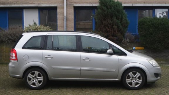 Opel Zafira - 1.7 CDTI 110pk Essentia - 1
