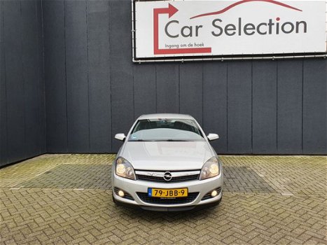 Opel Astra GTC - 1.8 FULL OPTIONS NL-AUTO NIEUWE DISTRIBUTIERIEM - 1