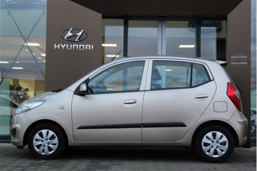 Hyundai i10 - 1.1 i-Drive Cool | Airco | Lage km-stand - 1