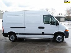 Renault Master - T33 2.5 dCi L2 H2 Airco, Schuifdeurrechts, Nw Apk