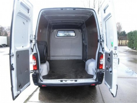 Renault Master - T33 2.5 dCi L2 H2 Airco, Schuifdeurrechts, Nw Apk - 1