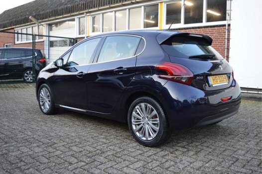 Peugeot 208 - 1.6 BlueHDi Executive EURO 6 / NAVI / CLIMA / PDC / LMV - 1