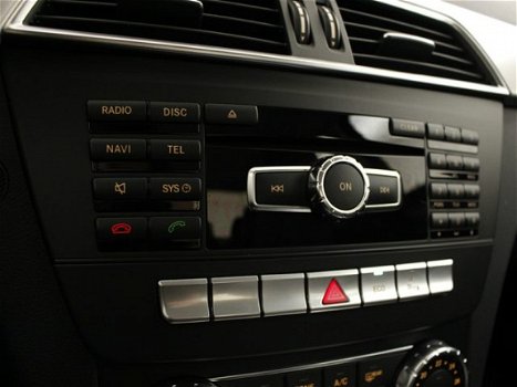 Mercedes-Benz C-klasse - 180 CGI AVANTGARDE automaat Trekhaak, airconditioning, navigatie, alarm lic - 1