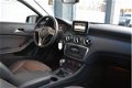 Mercedes-Benz A-klasse - 180 Ambition | Navigatie | Xenon verlichting | Parkeersensoren - 1 - Thumbnail