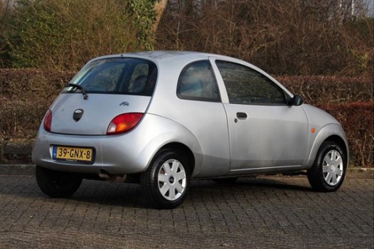 Ford Ka - 1.3i / Slechts 94.000 km - 1