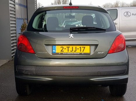 Peugeot 207 - 1.4-16V XR - 1