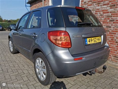 Suzuki SX4 - 1.6 Comfort - 1