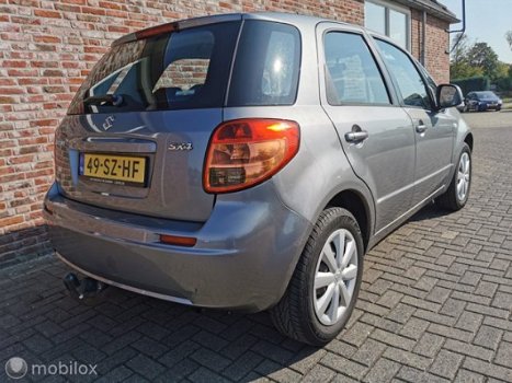 Suzuki SX4 - 1.6 Comfort - 1