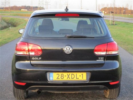 Volkswagen Golf - 1.2 TSI Trend Edition BlueMotion Met Airco/Cr-control/Navigatie - 1