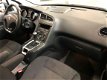 Peugeot 5008 - 1.6 THP Blue Lease Executive 7persoons automaat panoramadak - 1 - Thumbnail