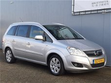 Opel Zafira - 1.8 140pk Cosmo Navigatie/Climate/PDC/16inch