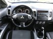 Mitsubishi Outlander - 2.0 Intro Edition | Cruise Control | Airco | LM Velgen | Radio/CD | Staat in - 1 - Thumbnail