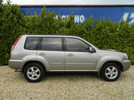 Nissan X-Trail - 2.2 CDI Elegance - 1