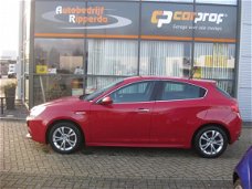 Alfa Romeo Giulietta - 1.4 TURBO MULTIAIR DISTINCTIVE 170 PK Automaat