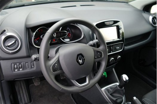 Renault Clio Estate - 0.9 TCe Limited 100% Auto, Navigatie - 1