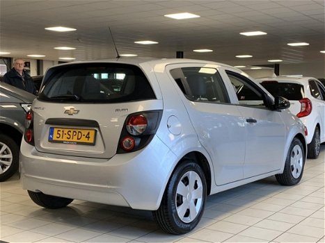 Chevrolet Aveo - 1.2 86PK LS Airco - 1