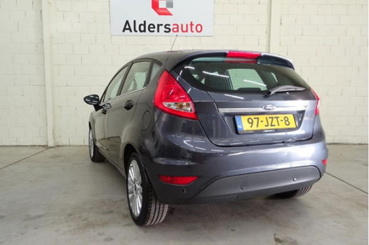 Ford Fiesta - 1.4 Titanium |Cruise control|Bluetooth|Parkeersensoren|Climate Control| - 1