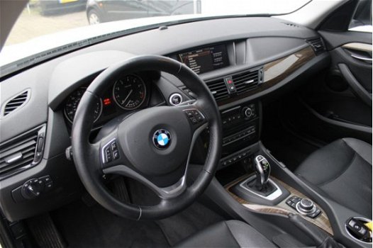 BMW X1 - xDrive High Executive 249PK Climate, cruise, camera, leder, navi, - 1