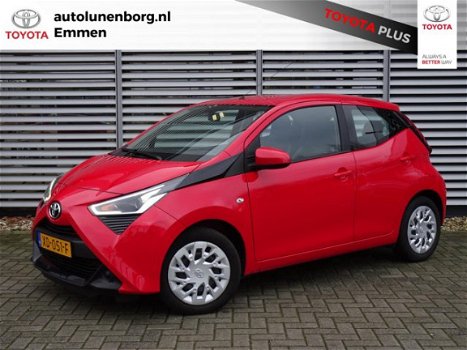 Toyota Aygo - 1.0 VVT-i x-play - 1