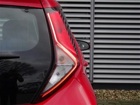 Toyota Aygo - 1.0 VVT-i x-play - 1