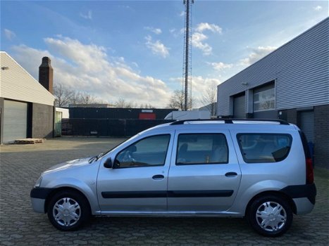 Dacia Logan MCV - 1.5 dCi Lauréate 7p. 2DE EGNR, AIRCO, NAP, APK, - 1