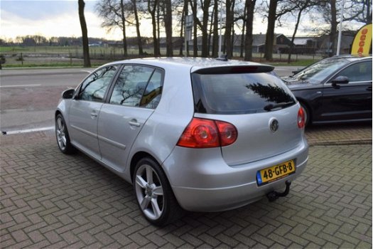 Volkswagen Golf - 1.6 FSI GT Sport 5 DRS/AIRCO/CRUISE/NAVI/XENON/18 INCH/NETTE STAAT - 1