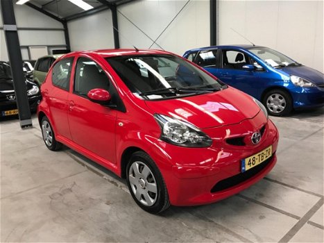 Toyota Aygo - 1.0-12V + 5 DEURS/NAP/APK - 1