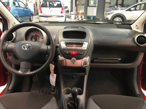 Toyota Aygo - 1.0-12V + 5 DEURS/NAP/APK - 1
