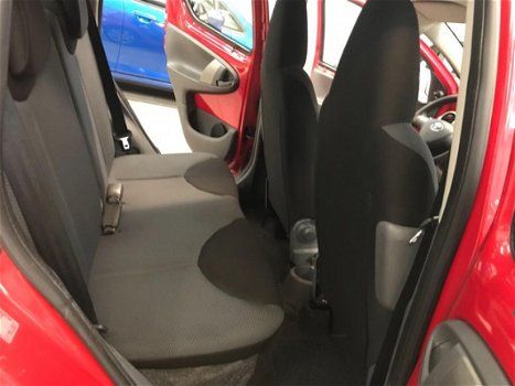 Toyota Aygo - 1.0-12V + 5 DEURS/NAP/APK - 1