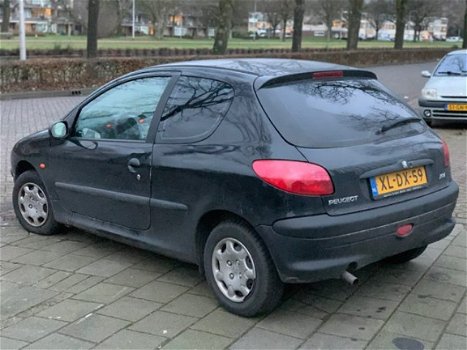 Peugeot 206 - 1.1 XR koopje 499€ - 1