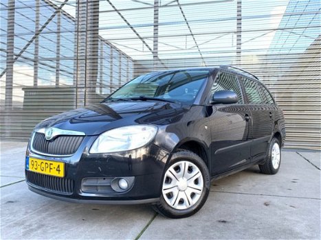 Skoda Fabia Combi - COMBI 1.4 16V AMBIENTE AIRCO 1e EIGENAAR - 1