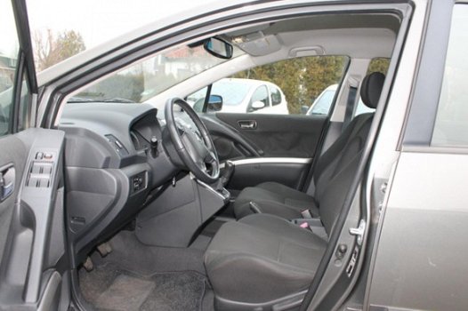 Toyota Verso - 1.8 VVT-i Sol - 1