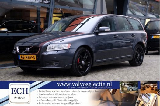 Volvo V50 - 1.8 Edition II, Schuifdak, Navi, Leer, Trekhaak - 1