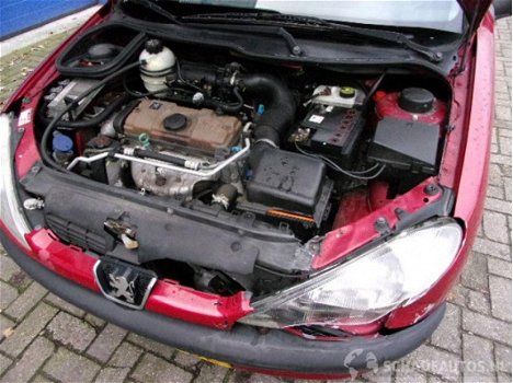 Peugeot 206 - 1.4 XR - 1