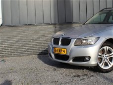 BMW 3-serie Touring - 318i Business Line EXTRA WINTERSET & NAVI & XENON