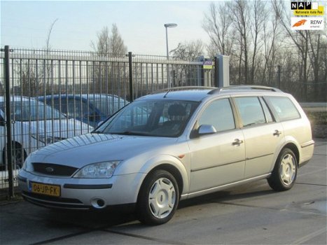 Ford Mondeo Wagon - 1.8-16V Cool Edition - 1