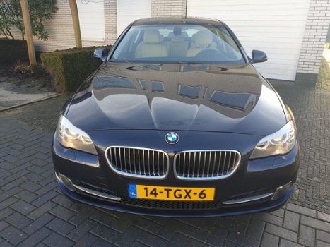 BMW 5-serie - 520i Executive Automaat Navigatie 1e Eigenaar Nieuwstaat - 1